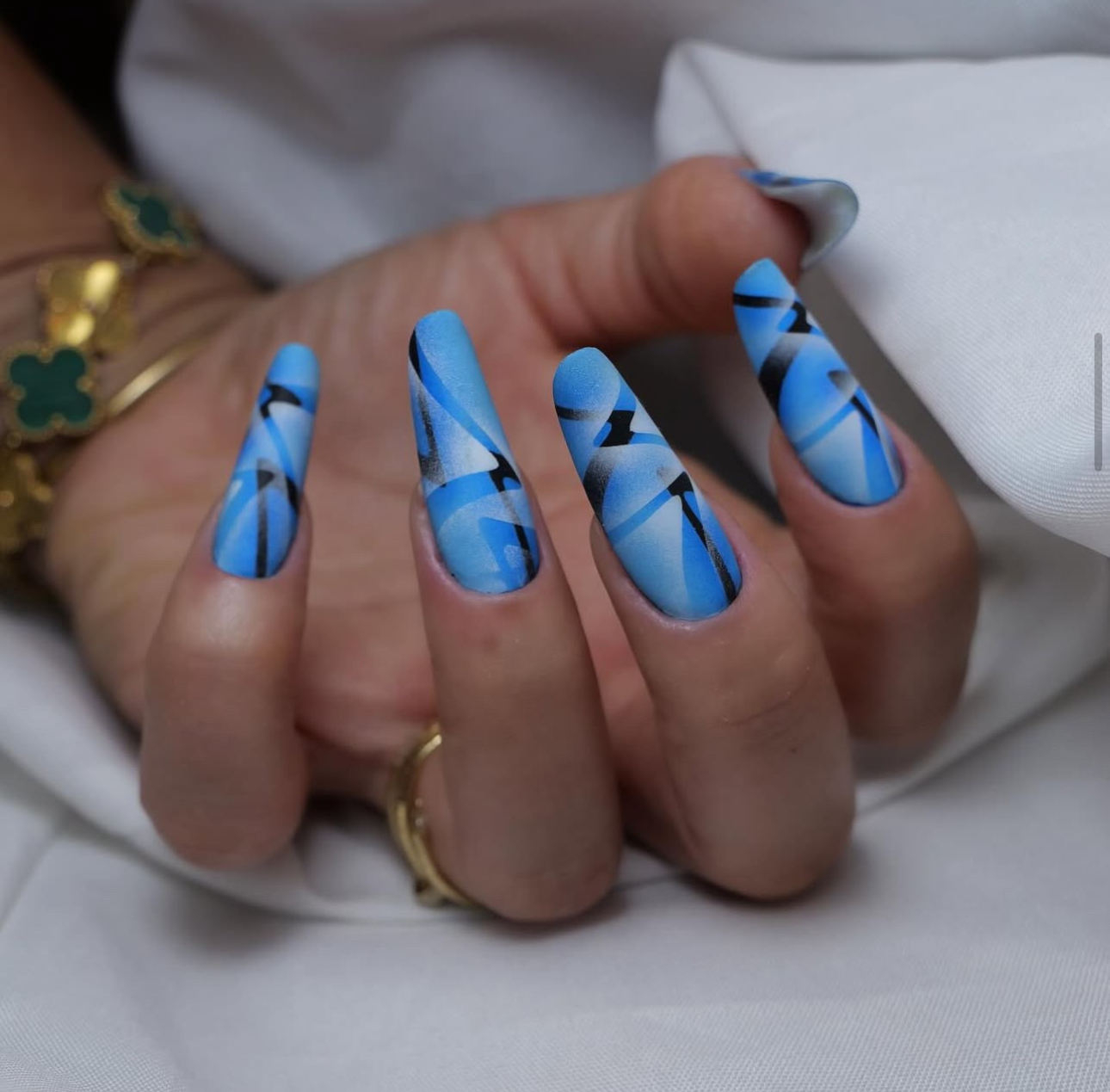 centre de formation onglerie débutante